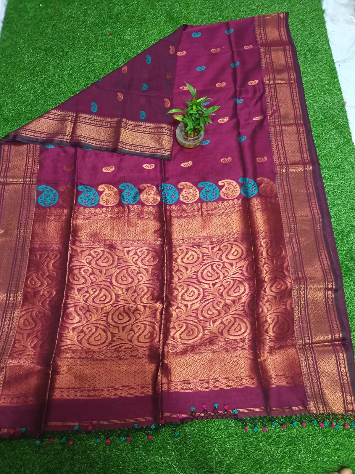 Khadi cotton Weaveing Saree